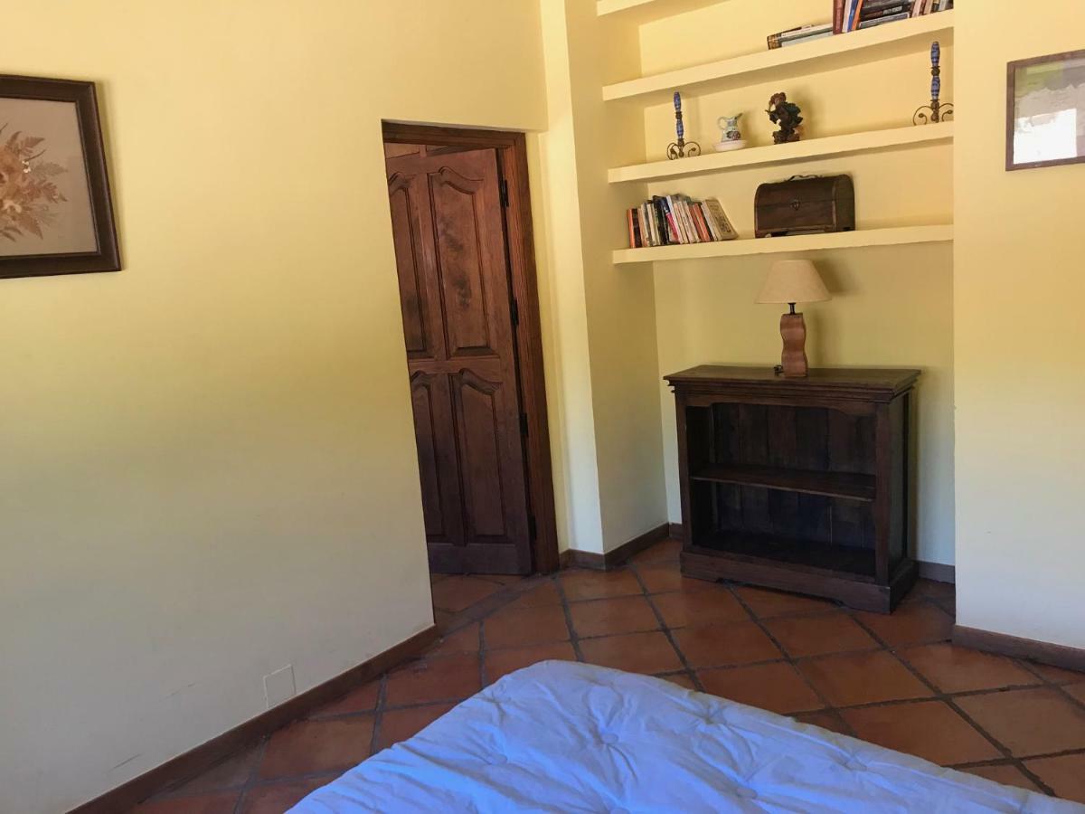 Casa Rural Los Robles アセボ エクステリア 写真